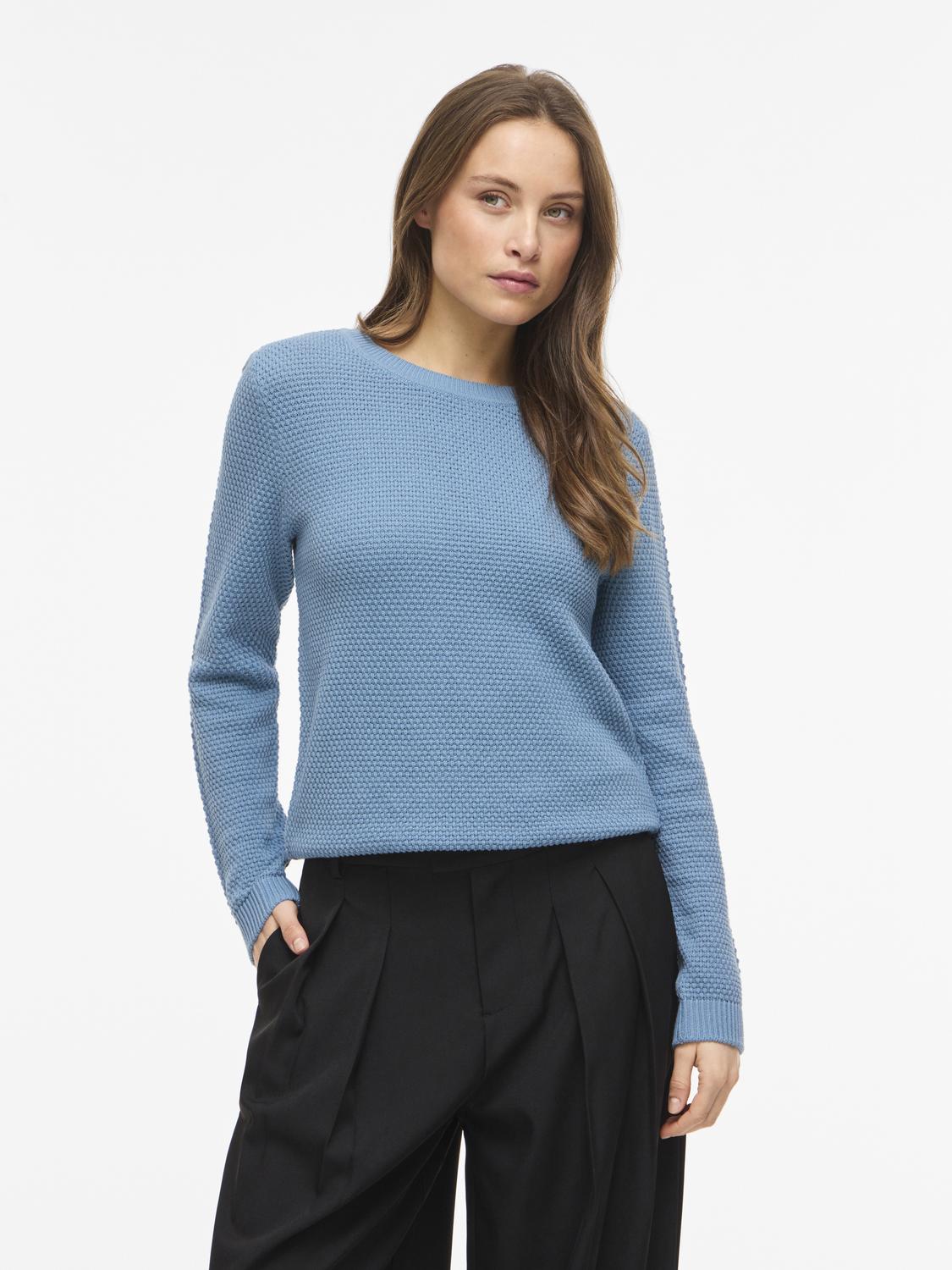 model_shot-front